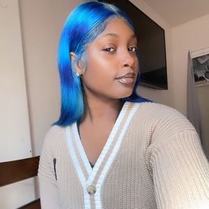 Meet your Posher, Denise